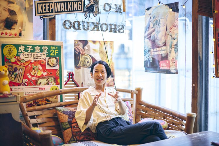 西加奈子（にし・かなこ）  