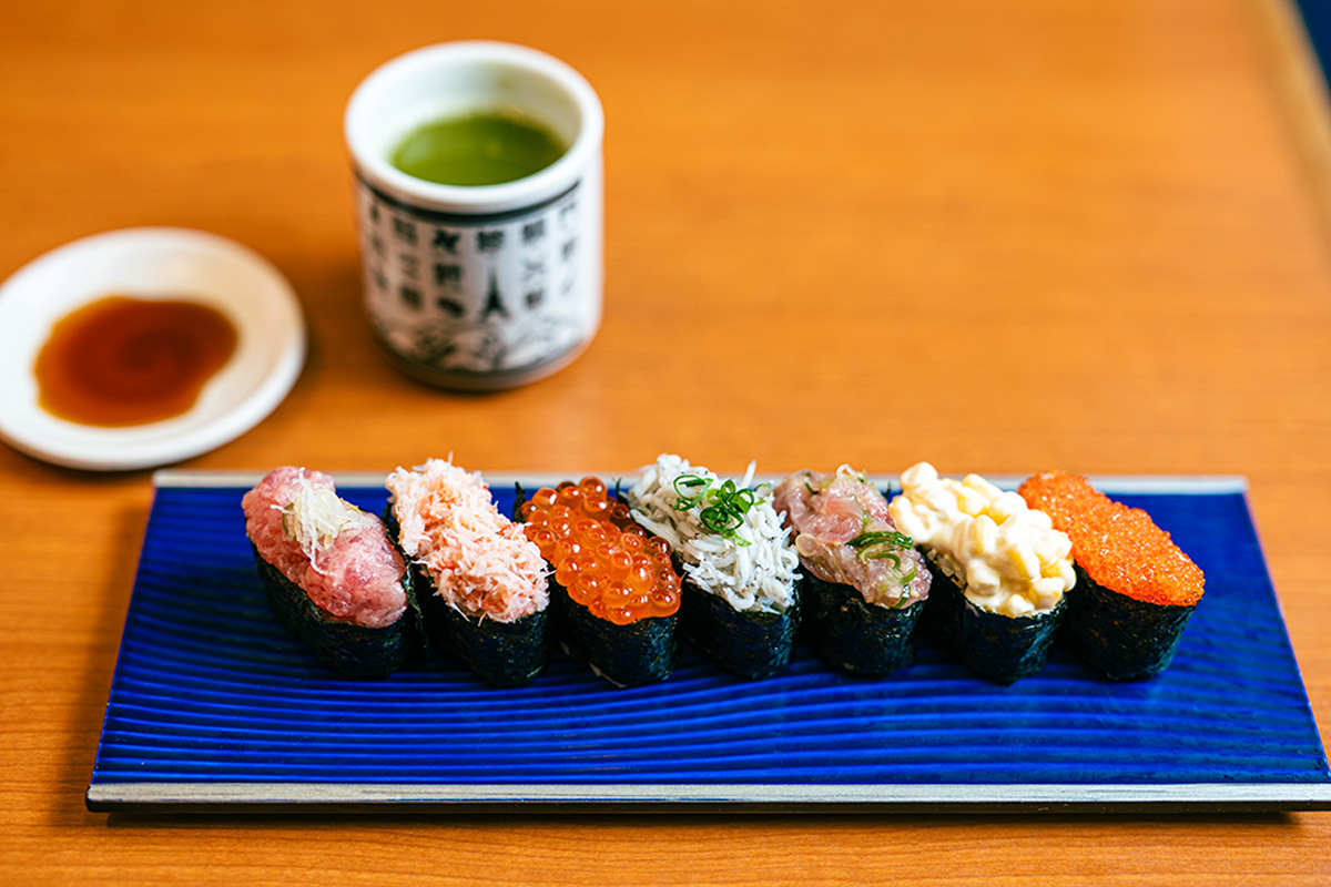 渋谷ヒカリエの〈まぐろ問屋三浦三崎港　恵み〉の「横須賀軍艦７」