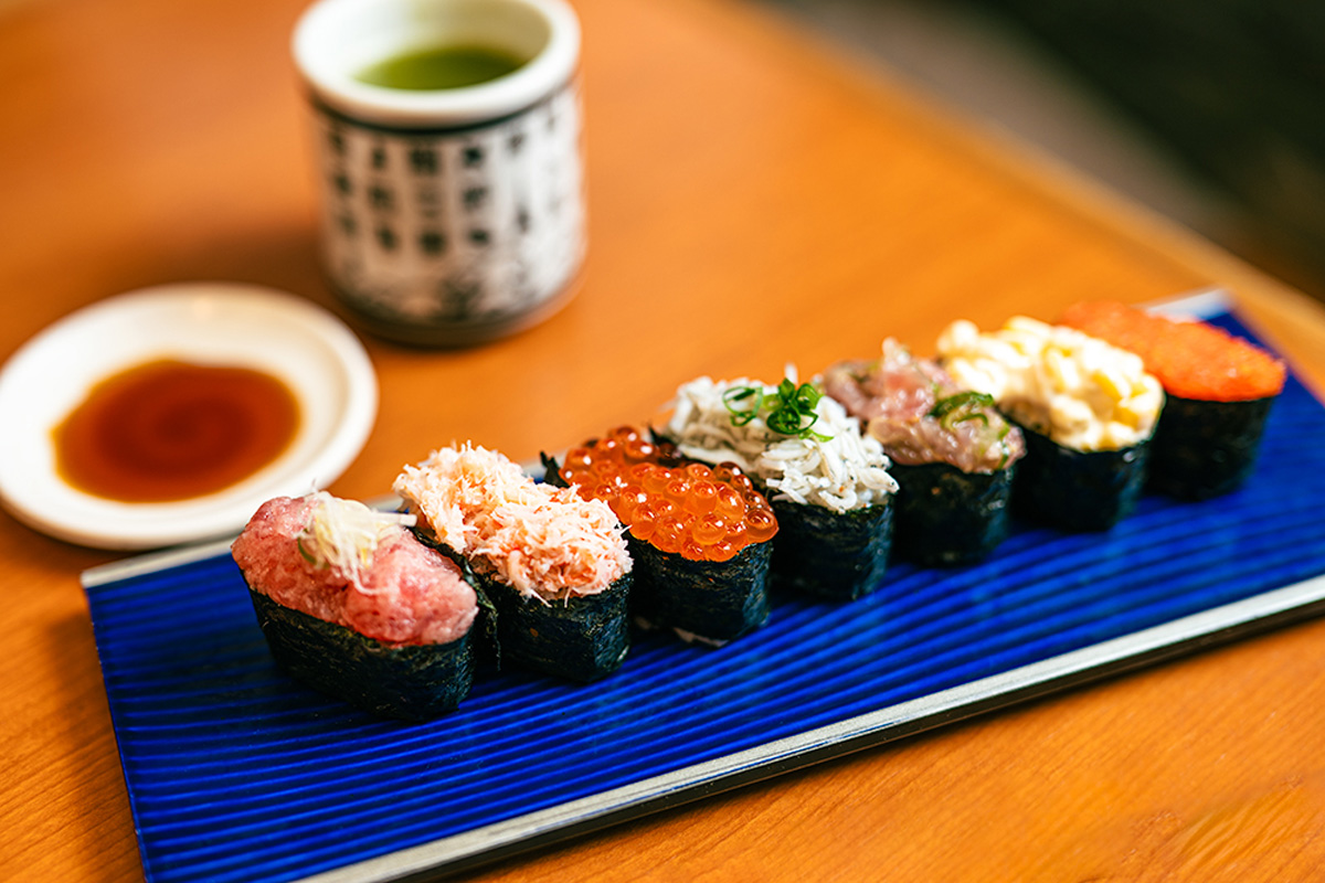 渋谷ヒカリエの〈まぐろ問屋三浦三崎港　恵み〉の「横須賀軍艦７」