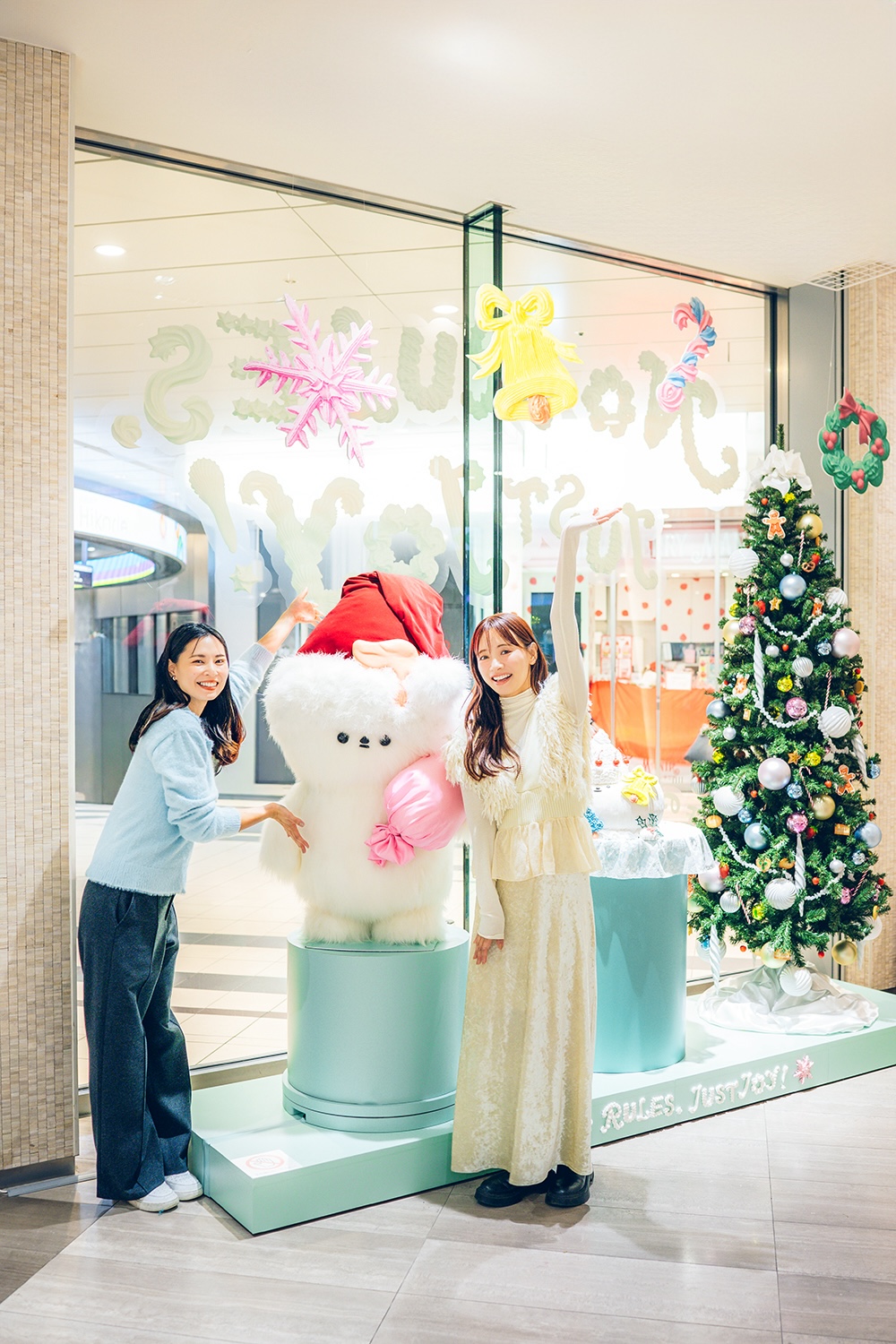 HikariELF(ヒカリエルフ)と楽しむ！渋谷ヒカリエのクリスマス“NO RULES, JUST JOY”をハナコラボが体験。