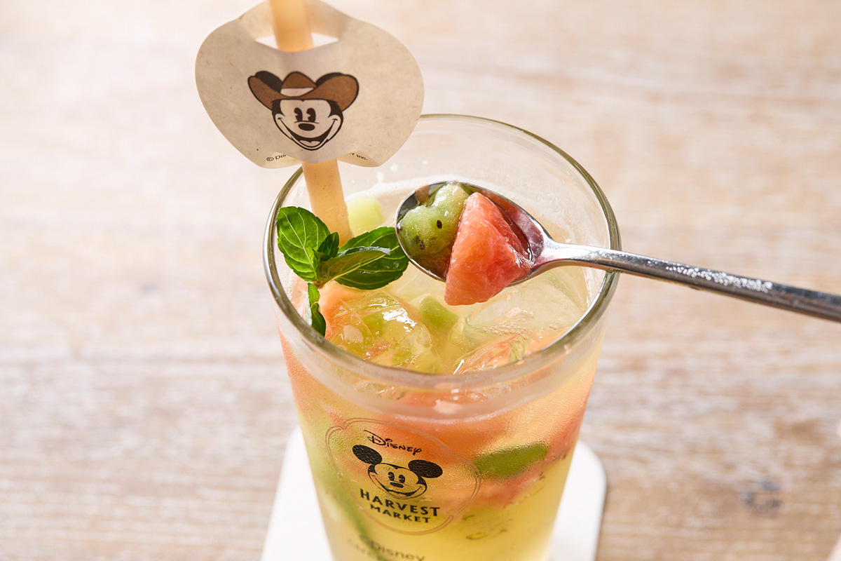 Disney HARVEST MARKET By CAFE COMPANYのグリーンフルーツ＆ミントのスカッシュ