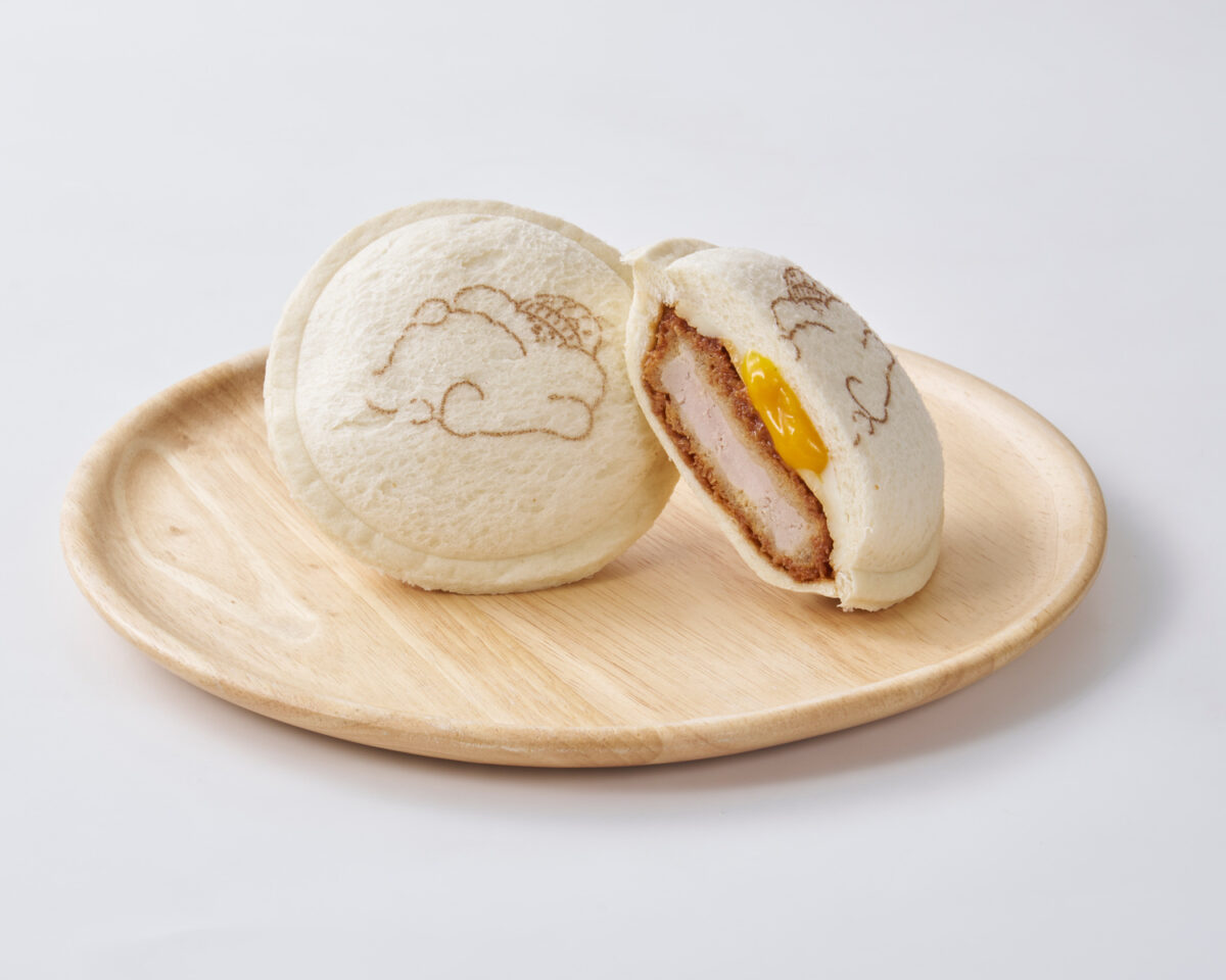 ホッペの焼き印が入った、とんかつ まい泉のポケットサンド