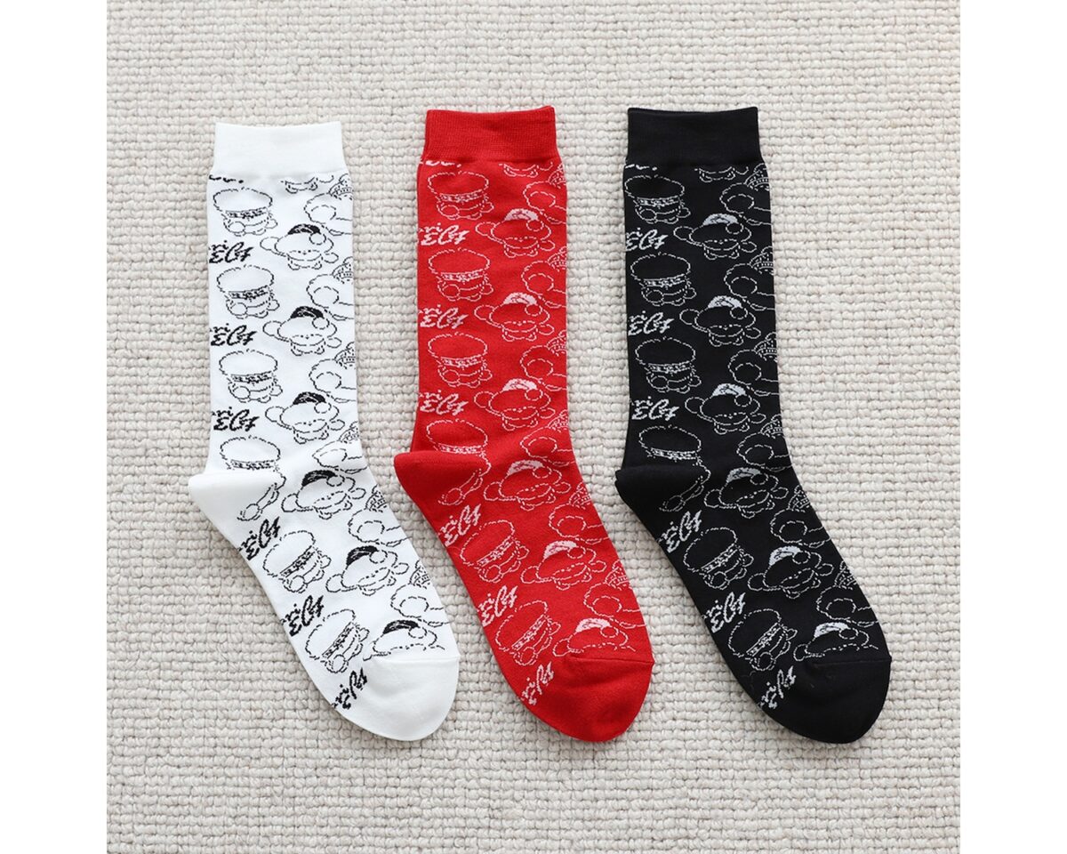 HikariELF線画総柄ソックス。白・赤・黒の3カラー