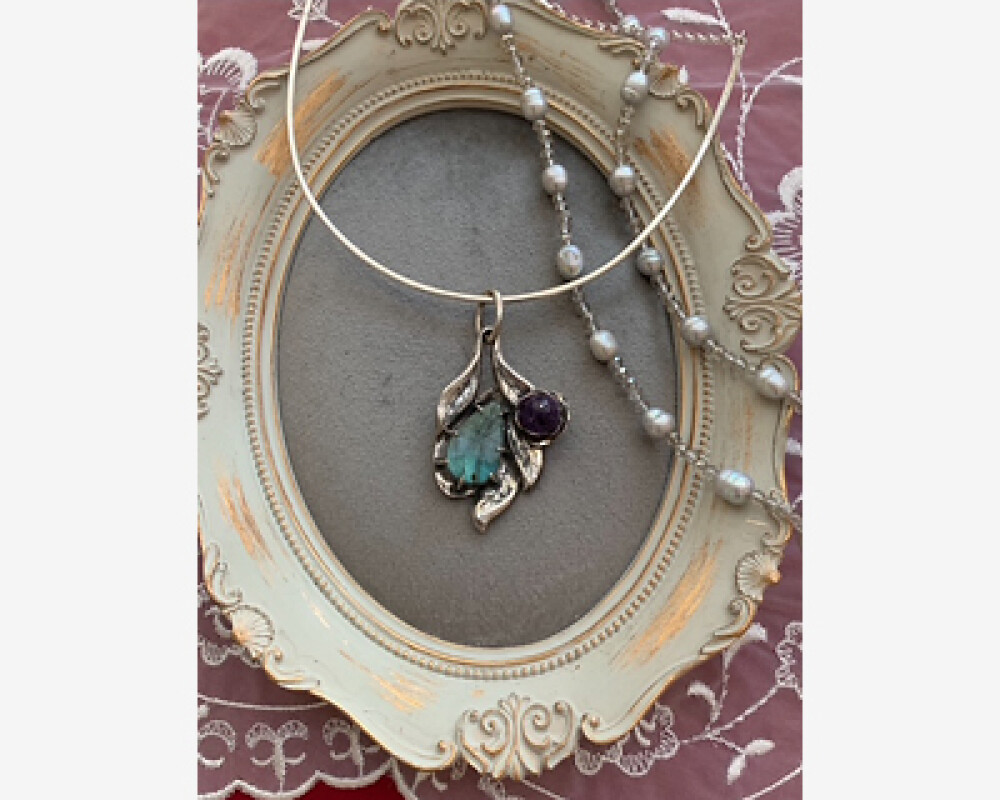 シルバーや天然石を使った創作アクセサリー〈ストアELIZA〉POP UP SHOP