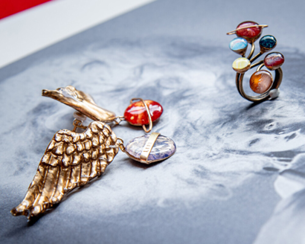 個性的な2つのアクセサリーブランドが共演〈Leon art jewelry〉〈Oksana〉POP UP SHOP