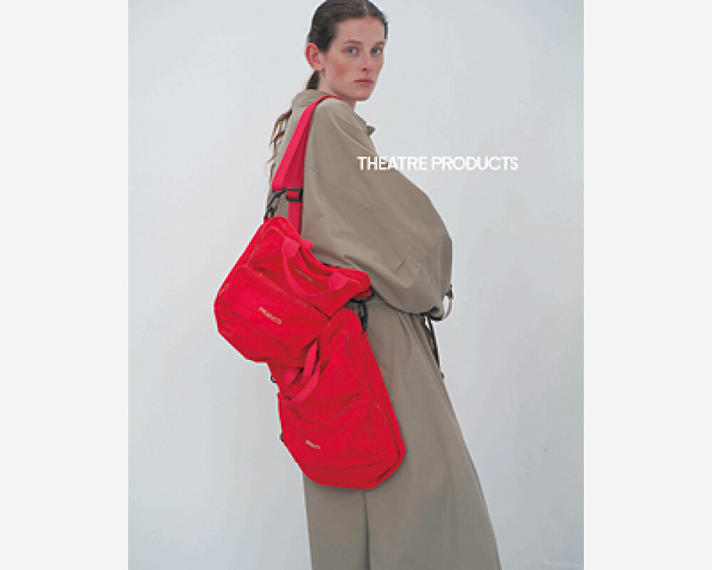 旅をするような移動型ショップ〈THEATRE PRODUCTS〉PEDDLER'S SHOP