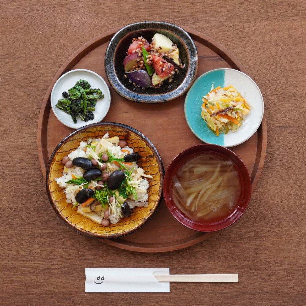 d47食堂モーニング「タネカら商店の郷土ごはん」